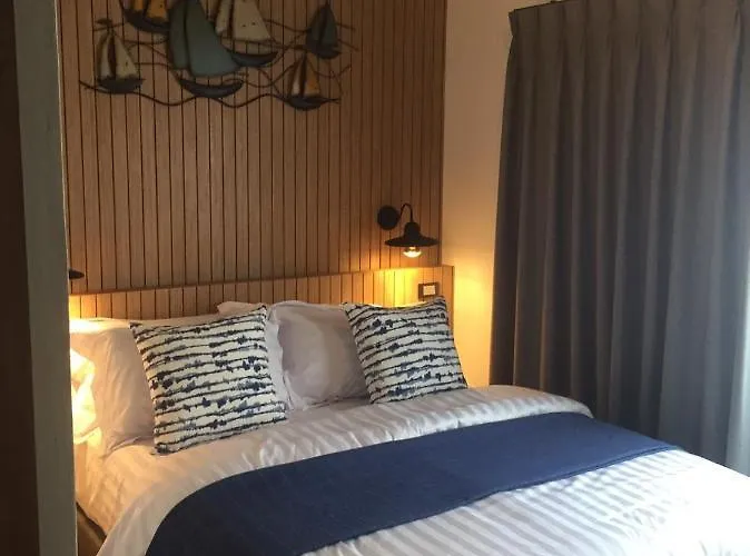 Tree​ For​ Rest​ Poshtel Hostal *