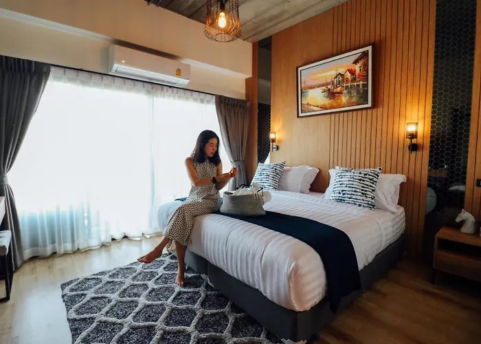 Tree​ For​ Rest​ Poshtel * Bangkok