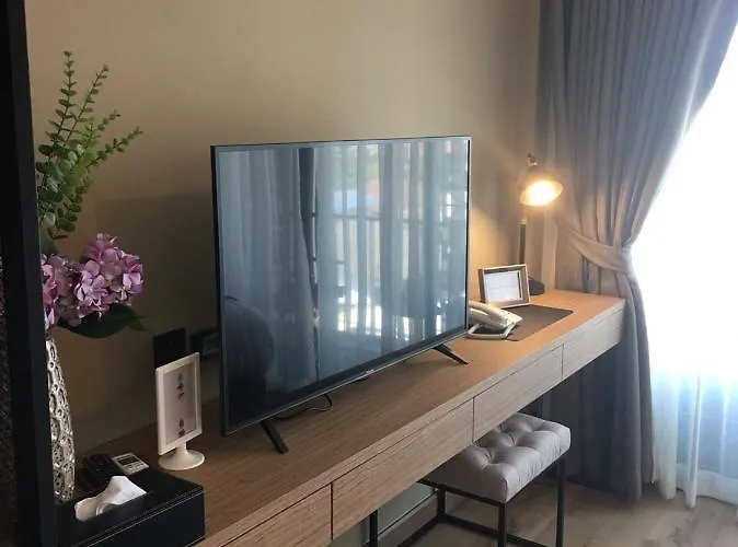 Tree​ For​ Rest​ Poshtel Hostal